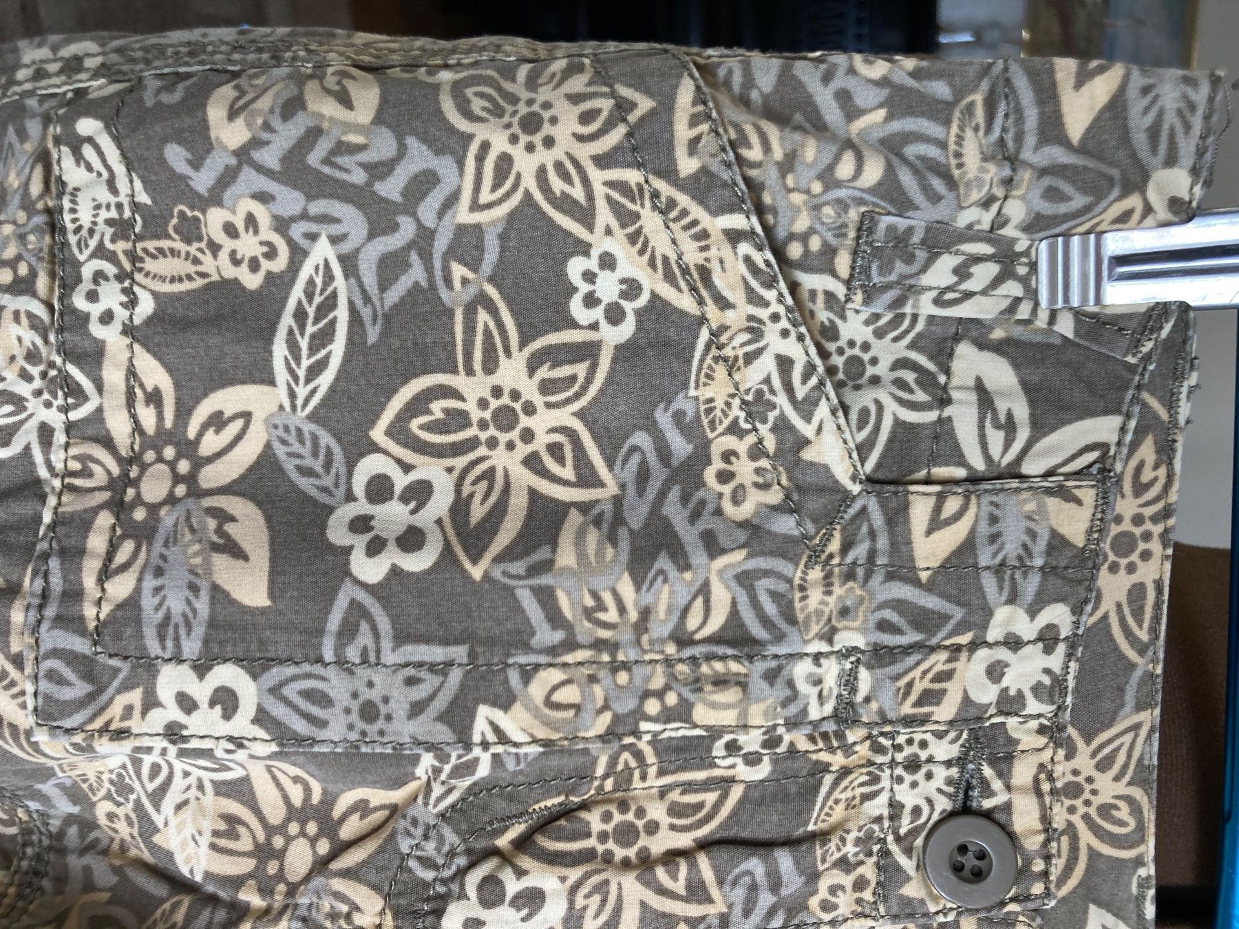 C&A Pantaloni: Caprihose  gemustert, Mädchen Gr. 134, – Usato da Meggen venduto da tulipe21 2