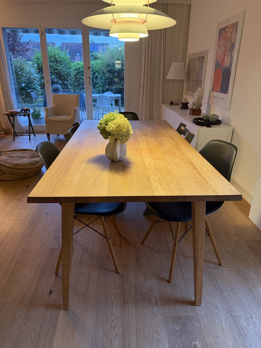 Tables: Holztisch – D'occasion à Berikon par Sverige0102