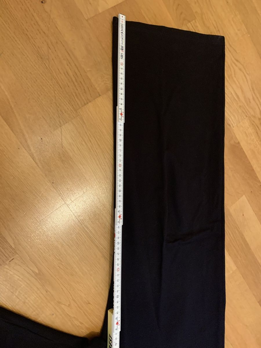 Pantaloni: Schöne breite schwarze Hose Grösse S / XS – Usato da Ostermundigen venduto da des_t9vv 4