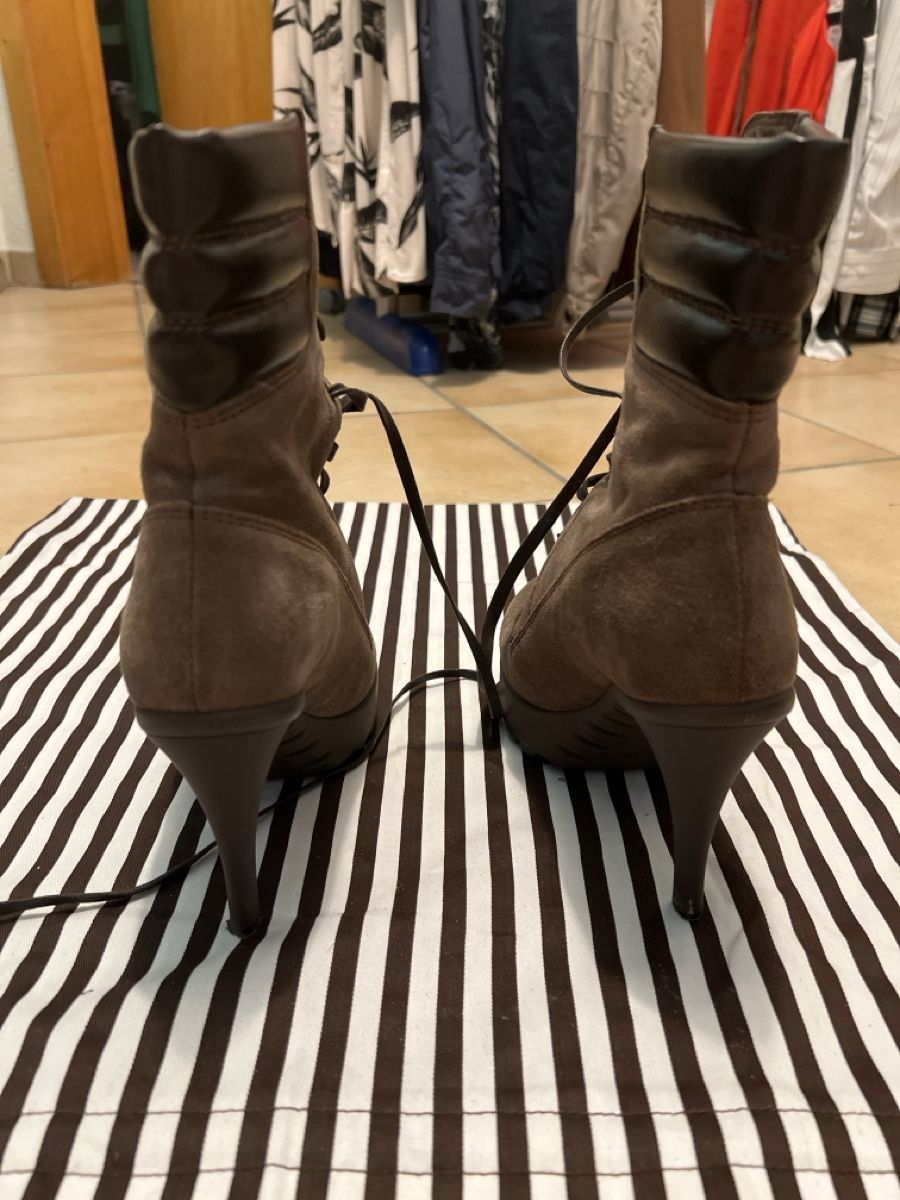Damenschuhe: Bottes à talons cuir suédé marron pointure 38 Extrem  – Neu (gemäss Beschreibung) aus Arvillard (Salins) von mental0mystique 2