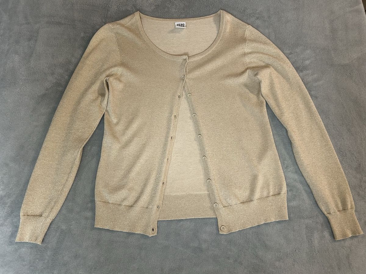 Vero Moda Gilet & Giacche senza maniche: Gilet Vero Moda – Nuovo (secondo la descrizione) da Yverdon-les-Bains venduto da Little_M0nster 1