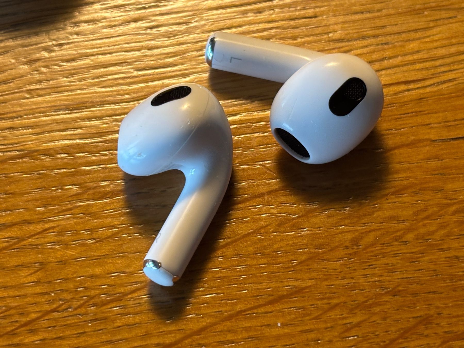 Apple Cuffie: APPLE AirPds mit MagSave Case, 3. Generation, Modell A2566 – Usato da Stäfa venduto da theswissguy_mm 5