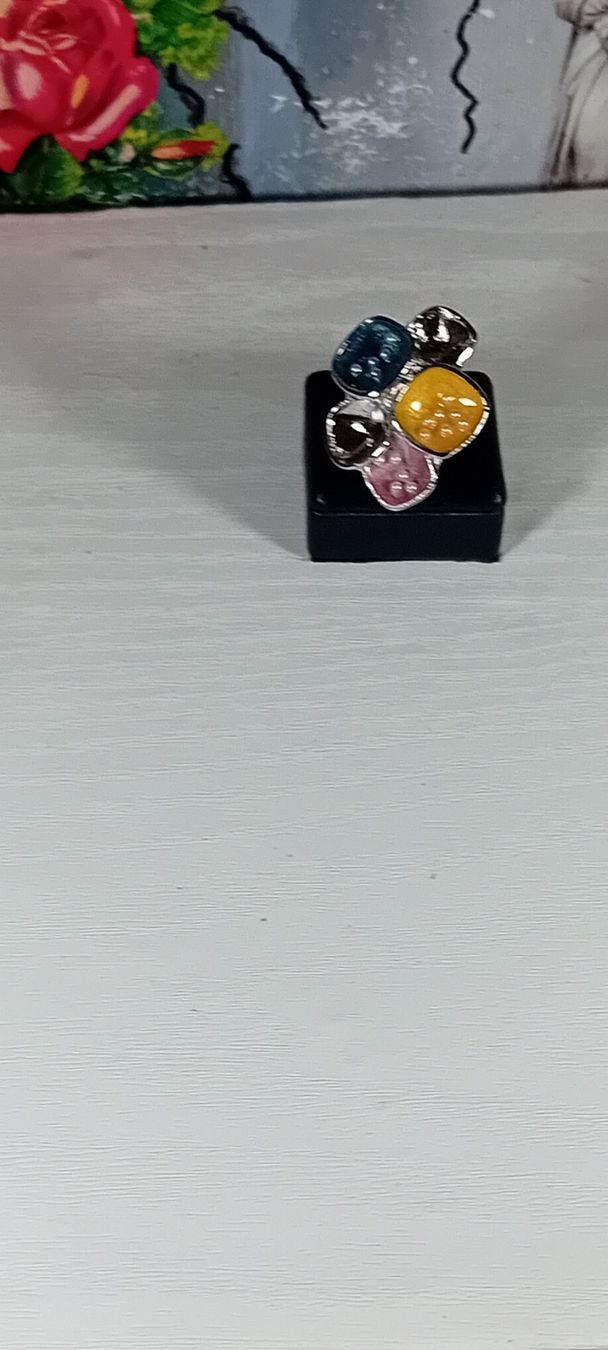 Bagues: ring modeschmuck,grösse ist verstellbar – Neuf (Voir description) à Basel par bij_5hqd 2