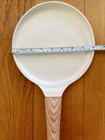 Round Pizza Peel With Wooden Handle - aluminum 