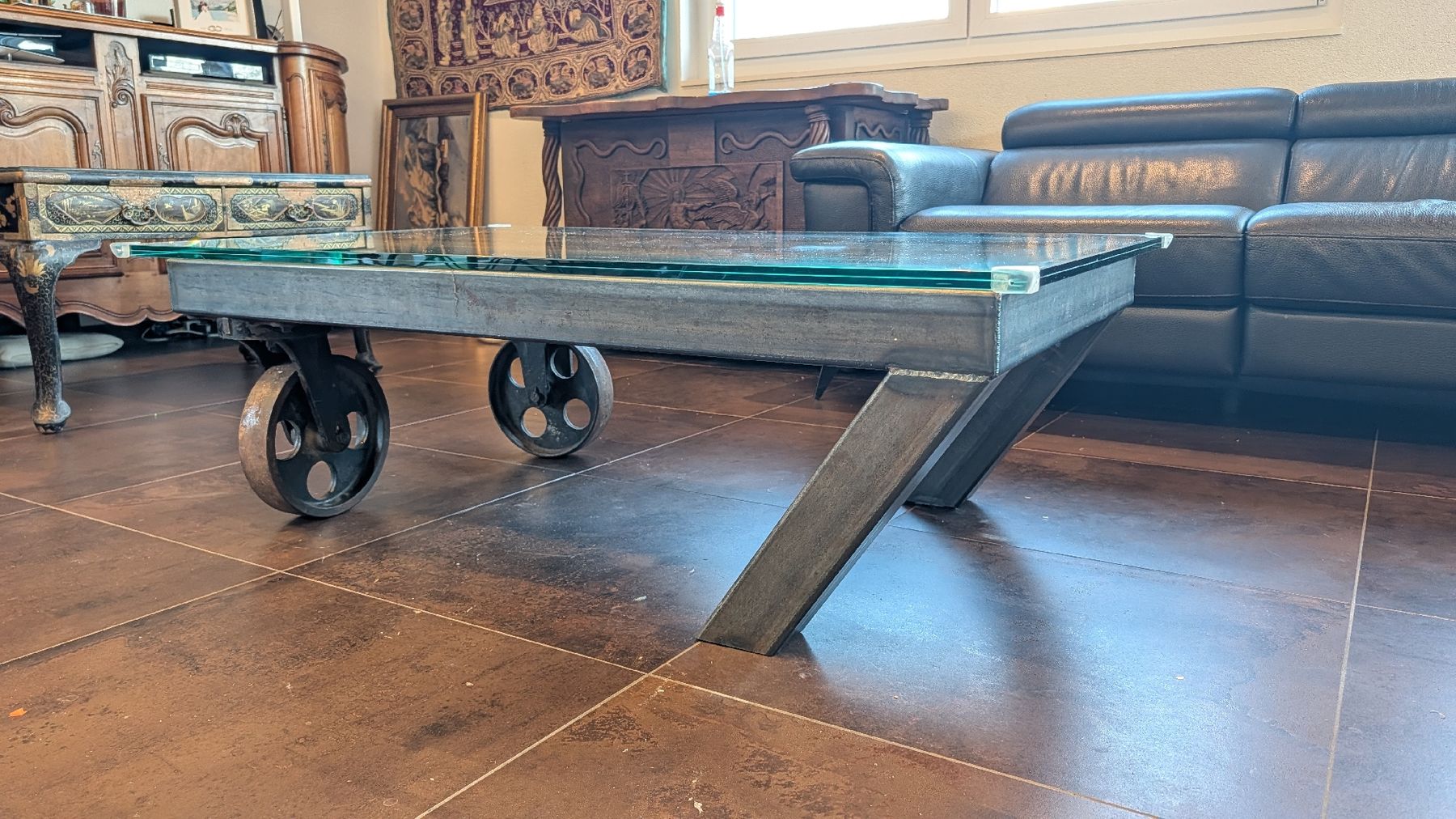 Tavoli: Table basse industrielle, unique, fabrication sur mesure – Usato da La Place (Ayent) venduto da s4c4
