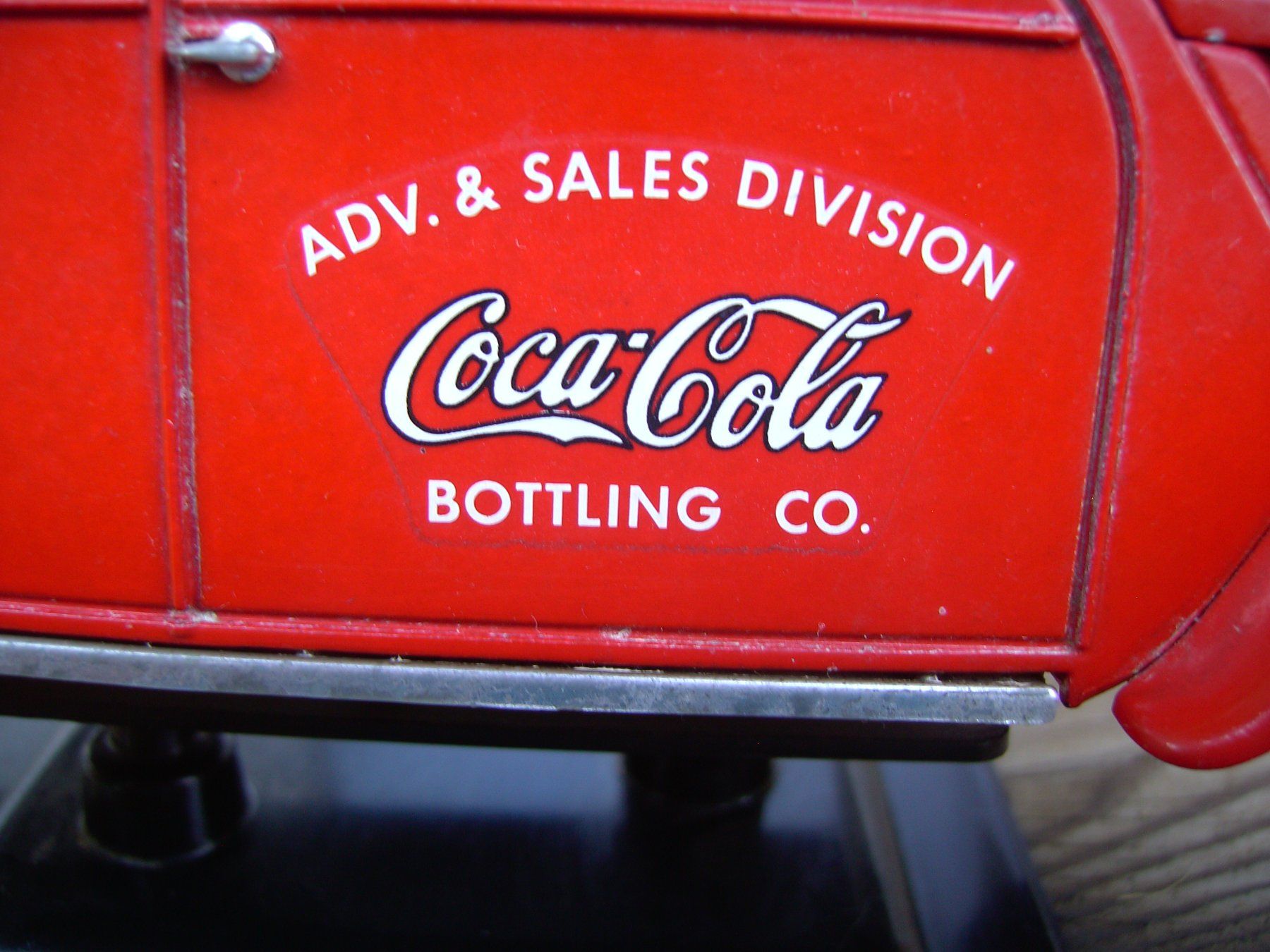 Solido Modellini d'auto: Citroen 2CV, Coca Cola,Ente – Usato da Grindelwald venduto da Rs48 3