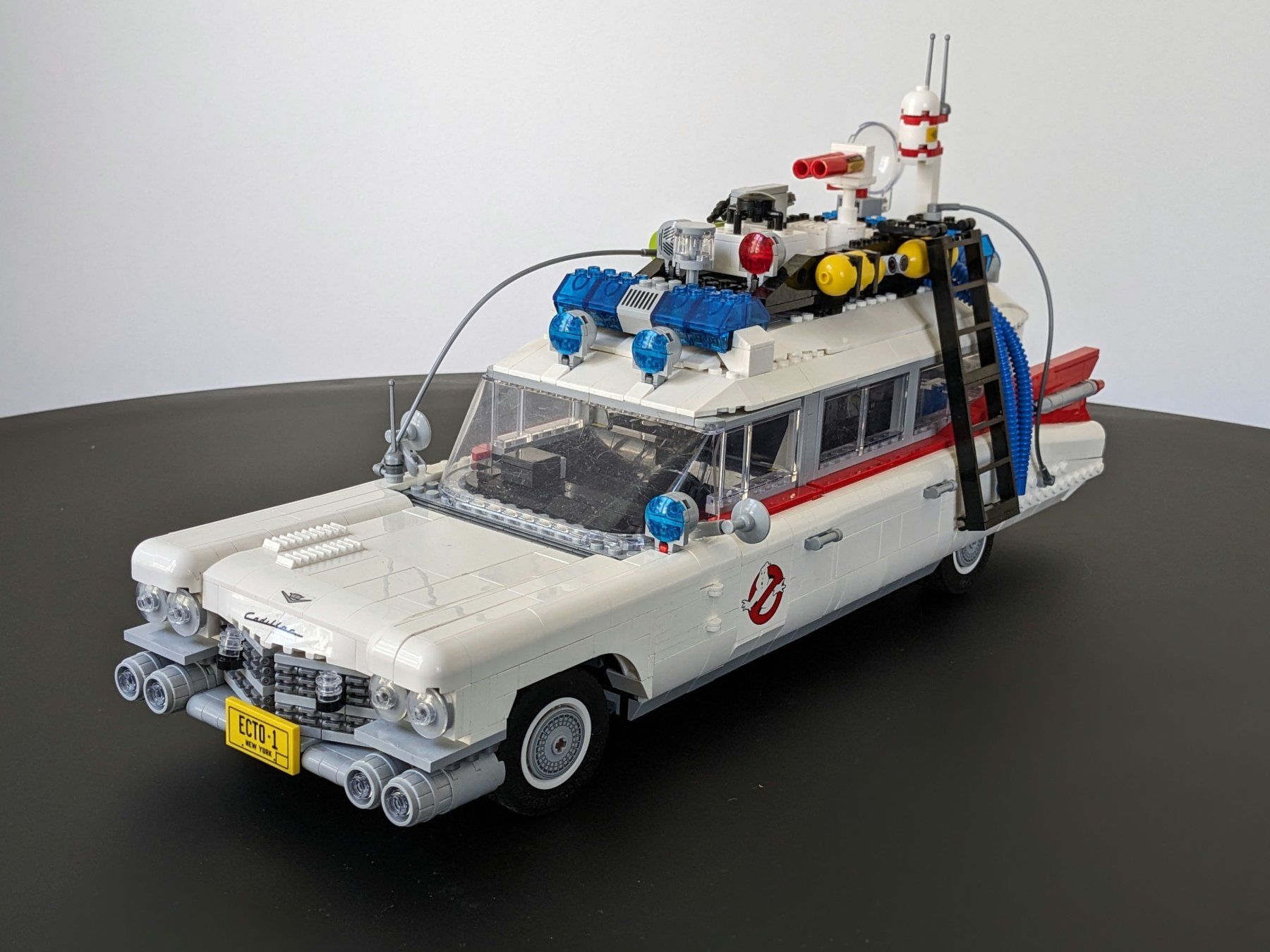 Lego Baukästen: LEGO 10274 - Ghostbusters ECTO-1 (2020) - – Gebraucht aus lausanne von  3