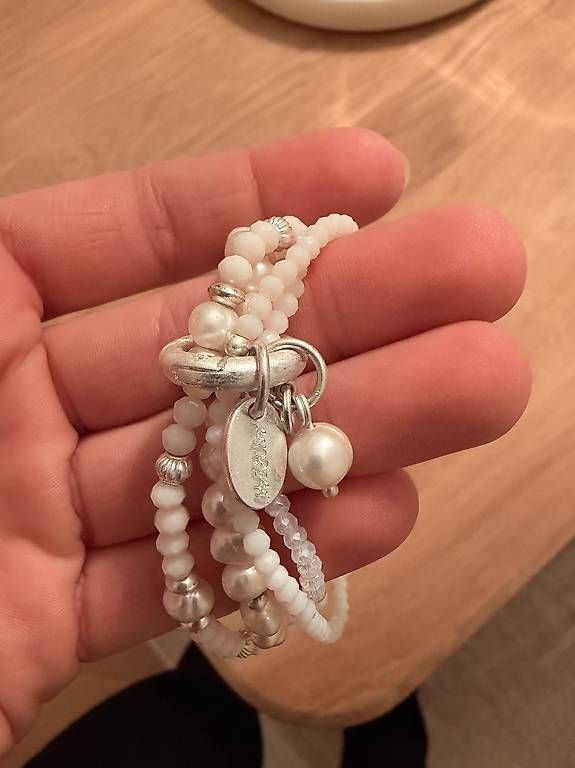 Armbänder & -reifen: Perlenarmband – Gebraucht aus Zürich von leo_zx2x 1