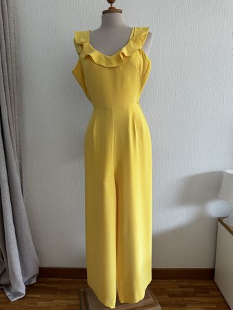 Combinaison MNG jaune volants taille S neuf