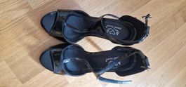 Schwarze Sommer Sandaletten, Lack, Absatz, Grösse 37