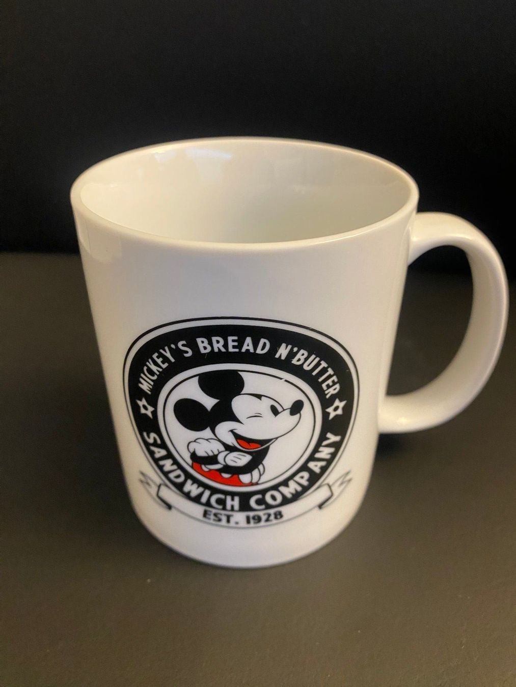 Disney Tasses: **TOP** Mickey Mouse Tasse – D'occasion à Rafz par DOMBEC