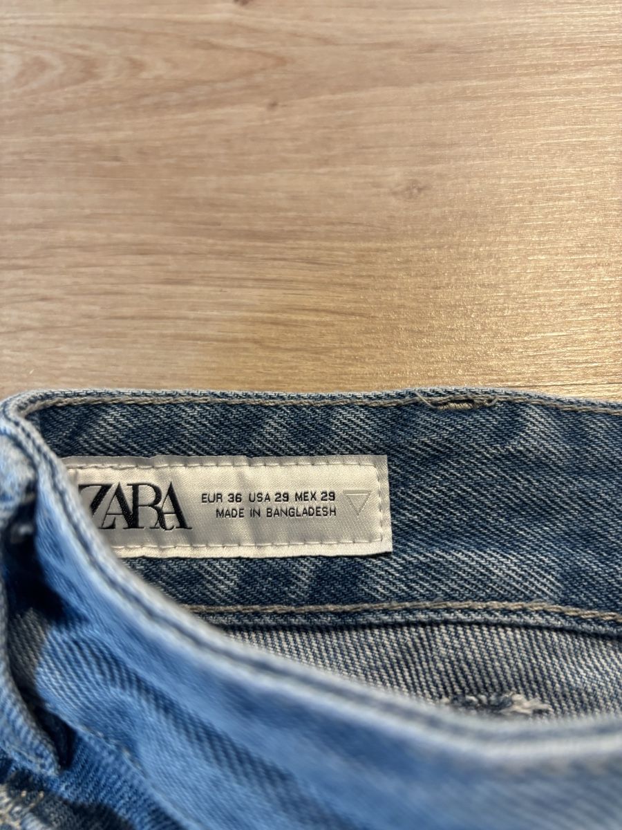 Zara Jeans: Jeans bleu Zara, taille 36 – Nuovo (secondo la descrizione) da Tavannes venduto da callie.mcli 1