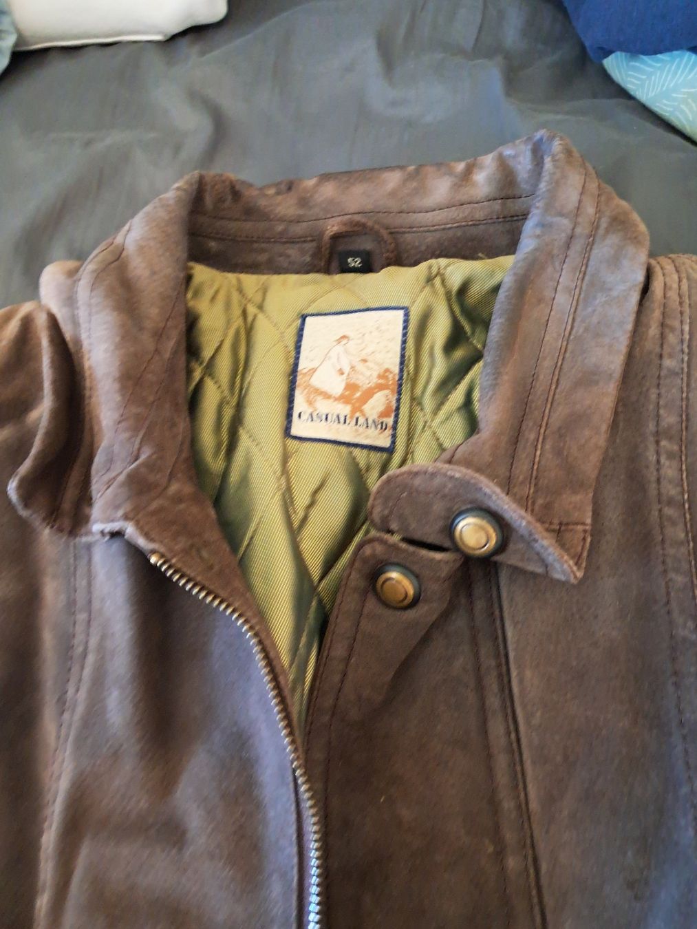 Vestes: Lederjacke – D'occasion à Küsnacht ZH par mic_d5dz 2