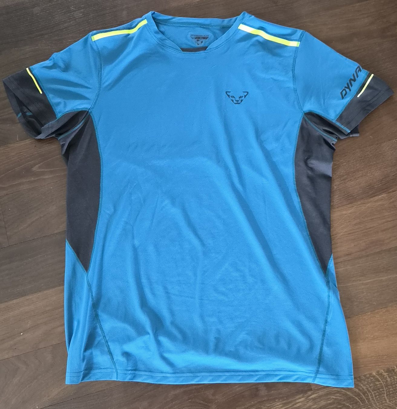Dynafit T-shirt: Dynafit shirt XL – Usato da Unterseen venduto da rej_lnk9