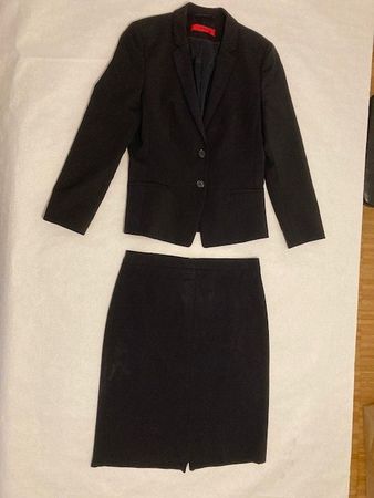 1 Damen-Blazer und Jupe, Hugo Boss, schwarz, Gr. 34