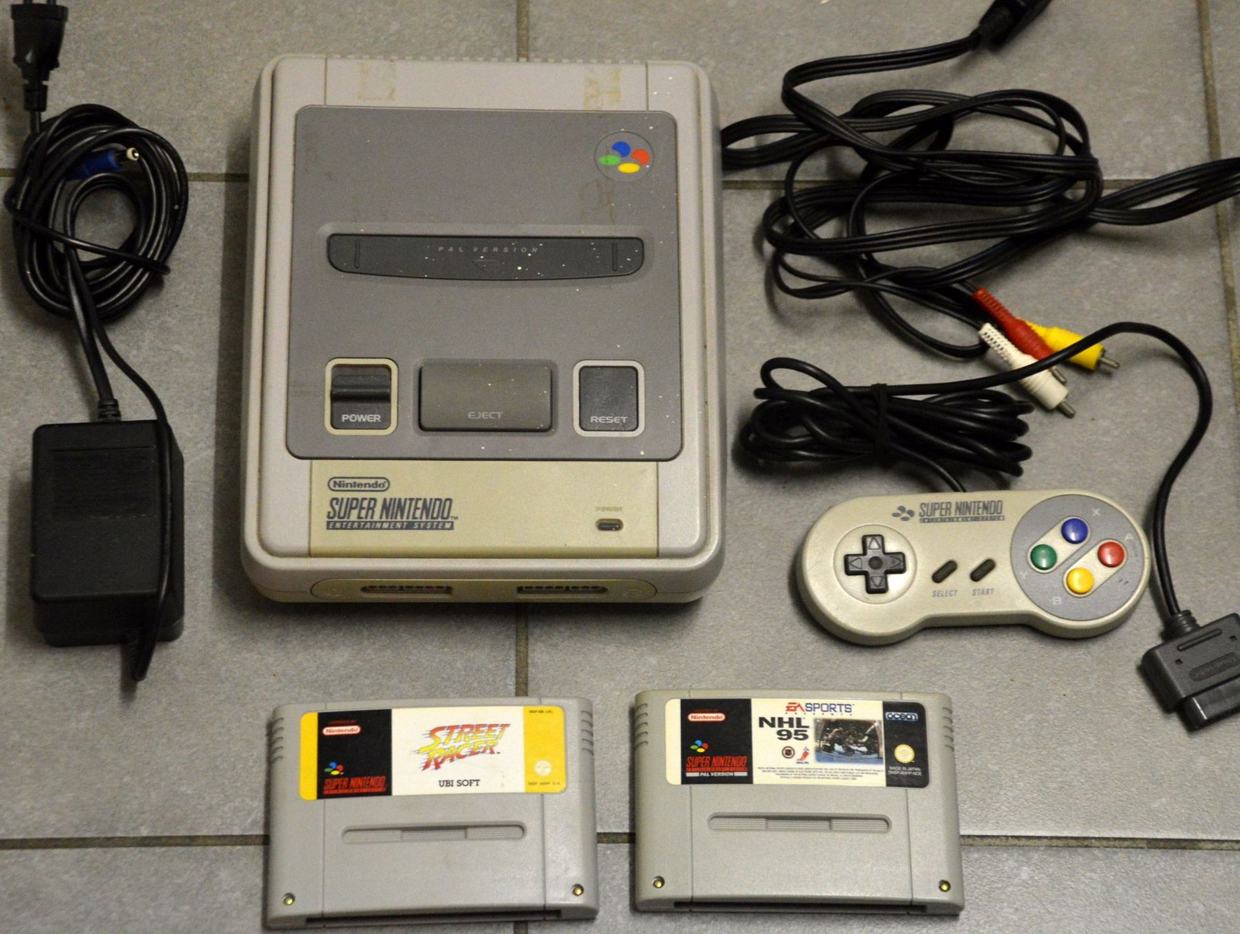 Nintendo Console: Nintendo Snes – Usato da Collonges venduto da arashee 2
