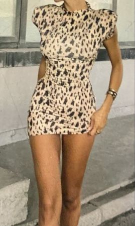 Mini abito animalier🐆Perfetto per l’estate👌M/L-nuovo