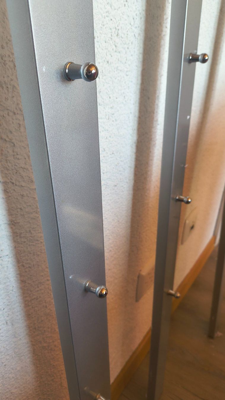 Guardaroba: Garderobe – Usato da Güttingen venduto da Castle7 3