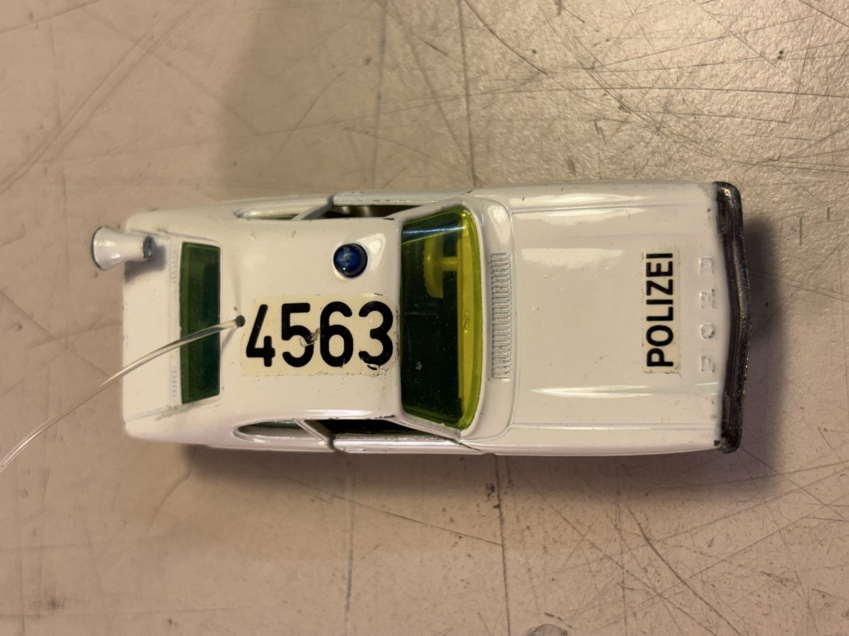 Siku Modellini d'auto: Siku Ford Capri Polizei – Usato da Möriken AG venduto da Classics16 5