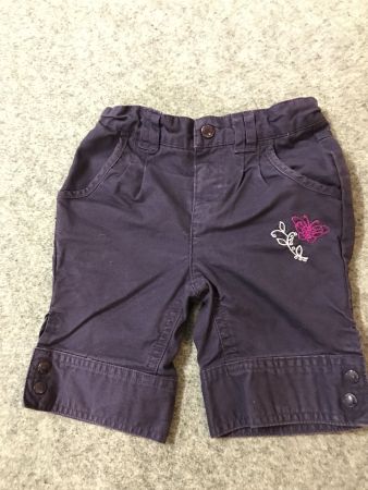 Mädchen Shorts 9 Monate, kurze Hose, violett, Schmetterling