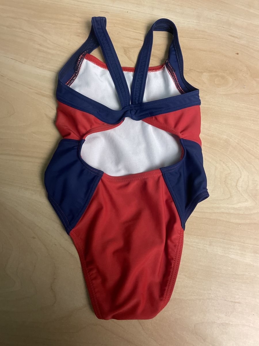 Migros Costumi da bagno & Bikini: Neuer Migros Badeanzug Gr.104 – Nuovo (secondo la descrizione) da Obergerlafingen venduto da cabo4 1