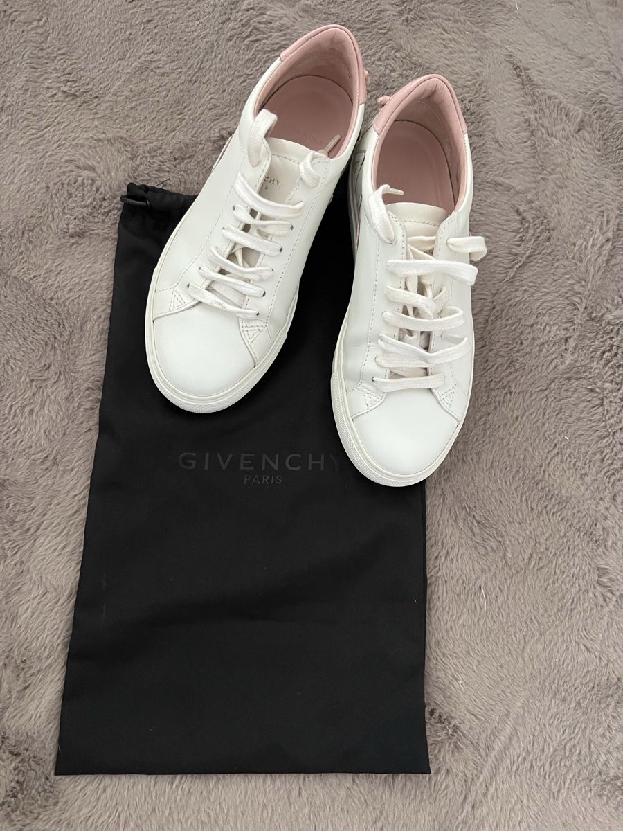 Givenchy Scarpe da donna: Givenchy baskets pointure 35 – Nuovo (secondo la descrizione) da La Chaux-de-Fonds venduto da AntonioB04 1
