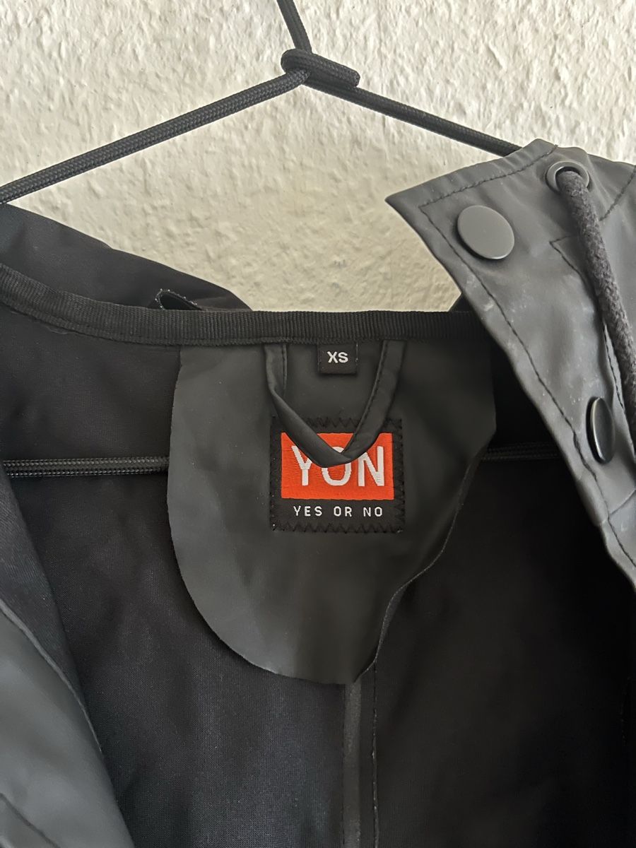 Cappotti: Manteau imperméable YON "Yes or No"  – Usato da La Chaux-de-Fonds venduto da vert_j 1