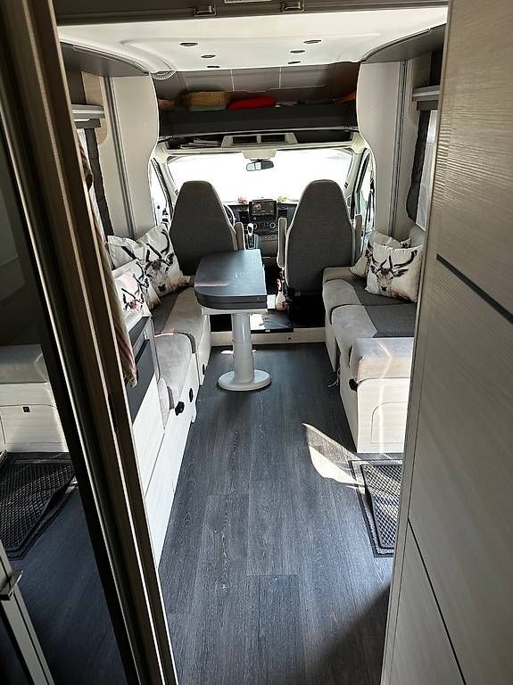 Mobilhome: Ford Chausson 720 Titanium Premium  – Gebraucht aus Russikon von einzigartig78 4