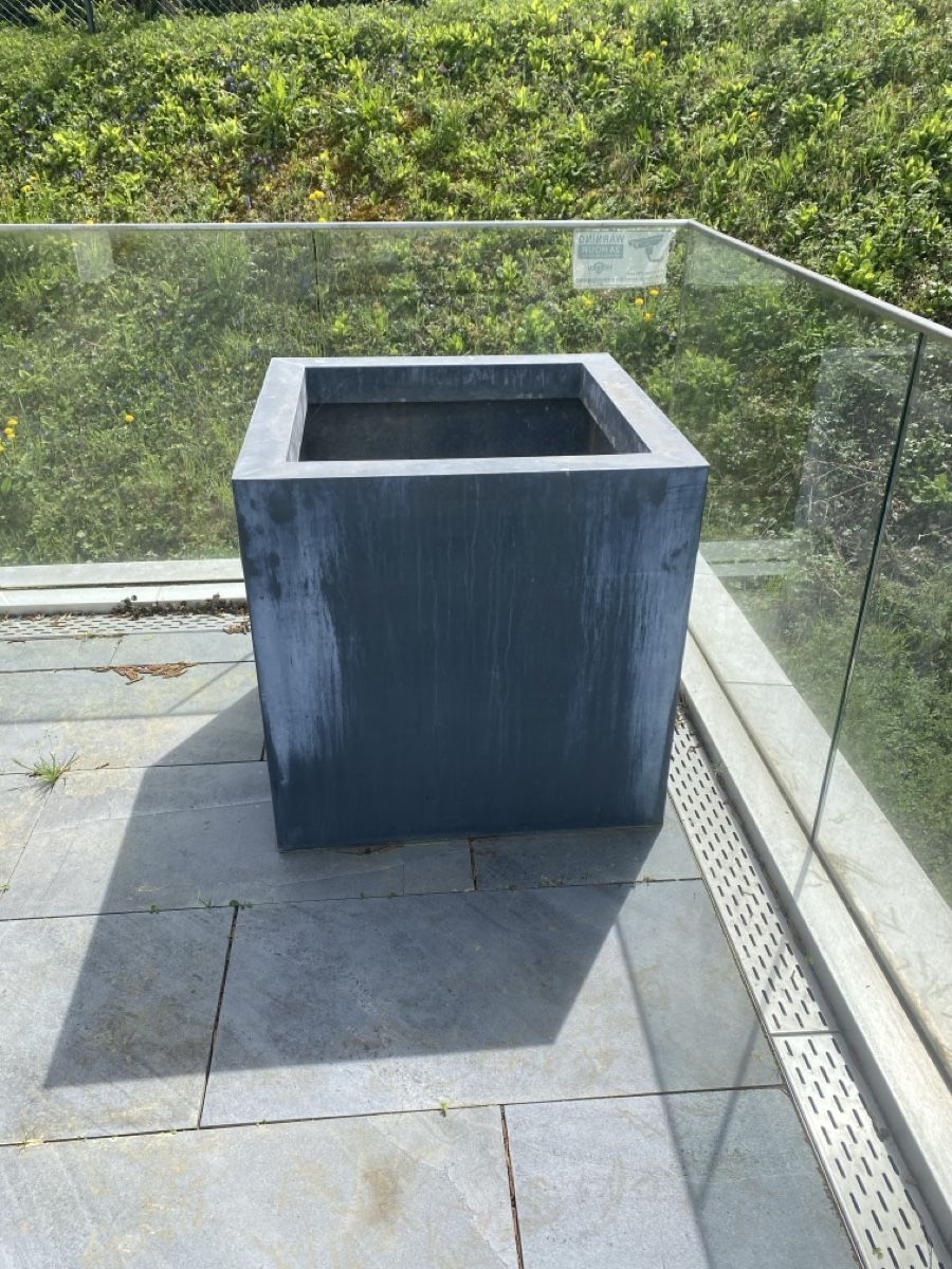 Vasi per fiori: 3 grosse Pflanzkübel aus Metall – Usato da Oetwil an der Limmat venduto da stephang06 3
