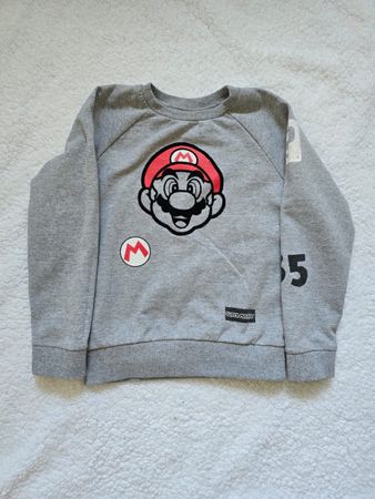Super Mario Pullover grau Grösse 116 gebrauchter Zustand