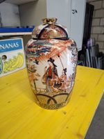Vase mit Deckel Asiatisches Dekor Keramik, guter Zustand