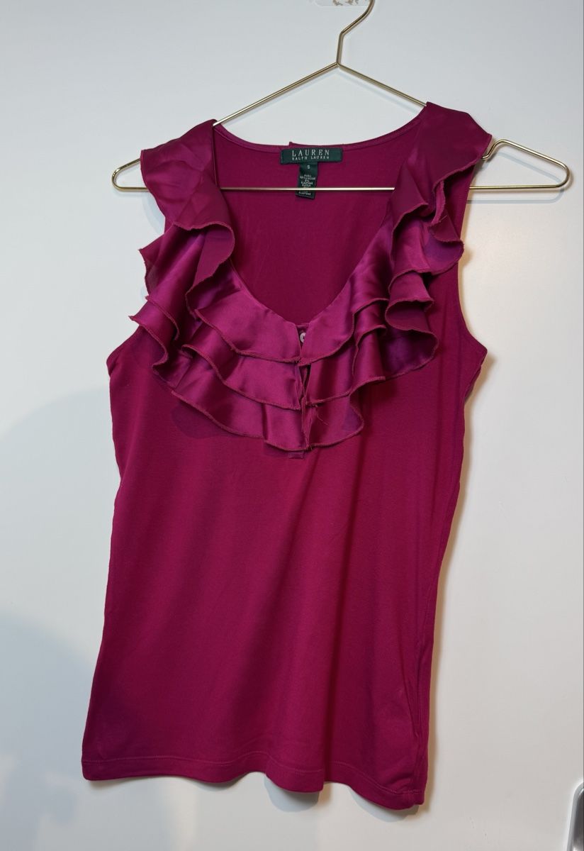Ralph Lauren Tops: Ralph Lauren Raspberry Ruffle Top - Size S - Summer – Gebraucht aus Hurden von rac_wyf8
