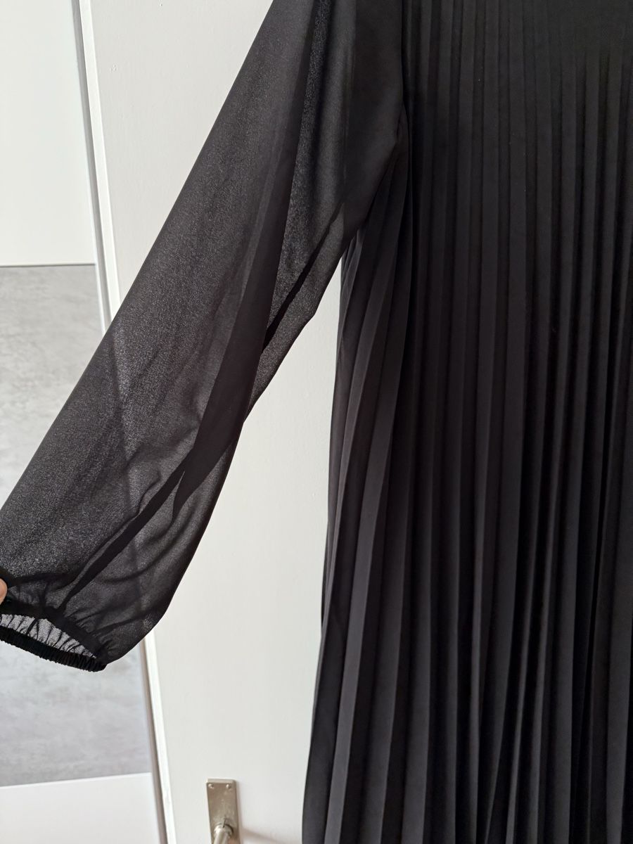 Vestiti: Kleid carton – Usato da visp venduto da Kmemo1 1