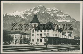 GLS Glarus - Bahnhof - Bahn
