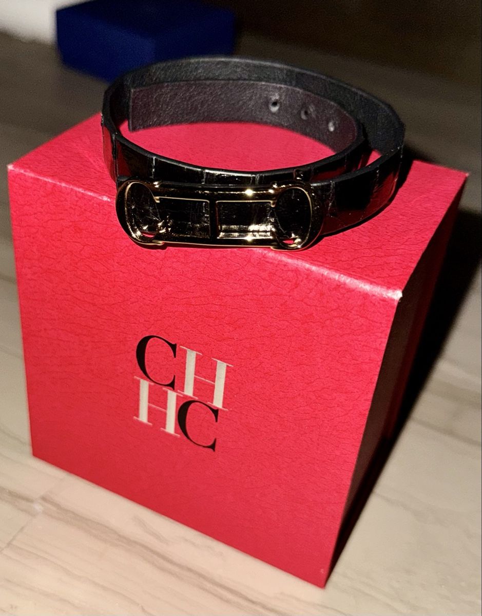 Bracciali & Braccialetti: Carolina Herrera - Leather Bracelet – Nuovo (secondo la descrizione) da Collonge-Bellerive venduto da alejan_0984