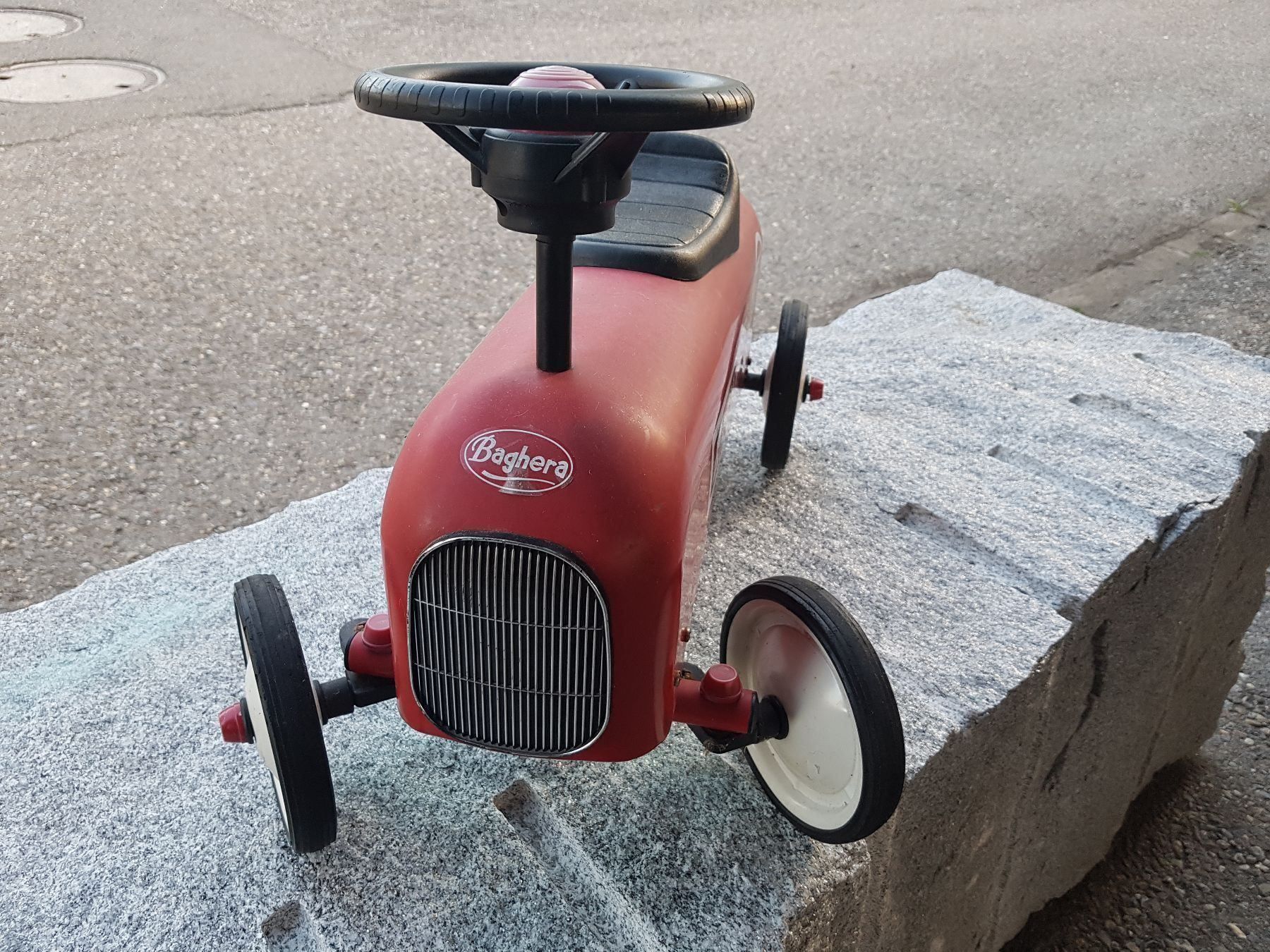 Giocattoli: Rutschauto Kinderauto Spielzeugauto – Usato da Wangen SZ venduto da mollosser