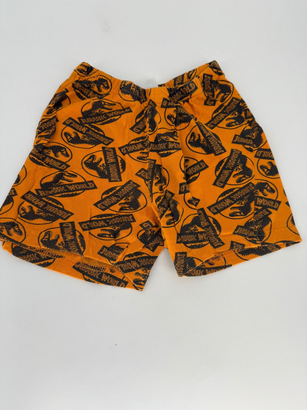 Pantaloni: Jurassic World Shorts Gr. 98/104 – Usato da Auenstein venduto da moin.