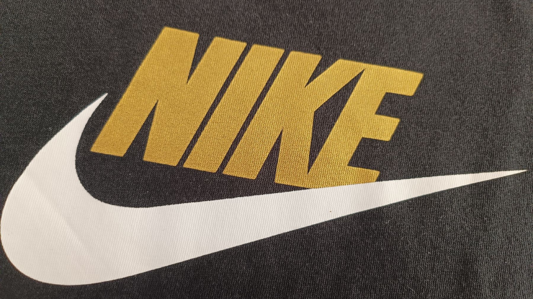 Nike Camicette, T-shirt & Top: Nike T-Shirt 156-166 – Usato da Villmergen venduto da toptip1970 2