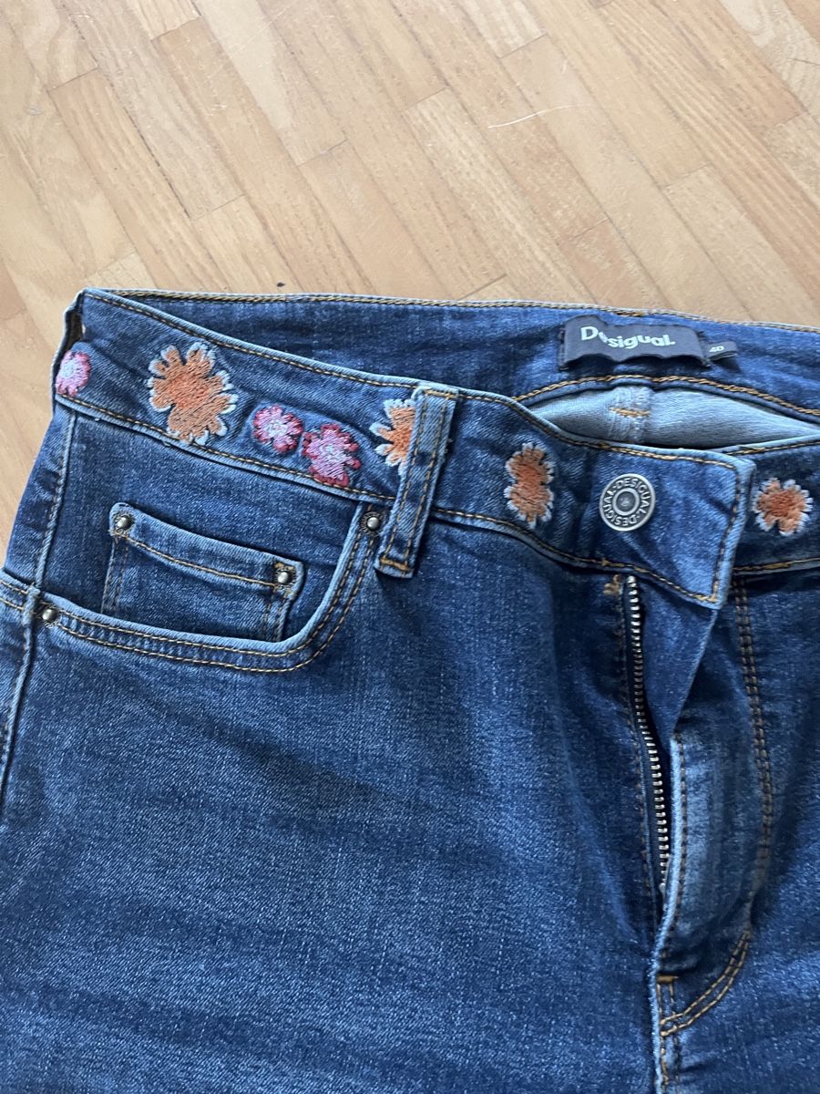 Desigual Jeans: Jeans Desigual  – D'occasion à St. Gallen par elli18 1