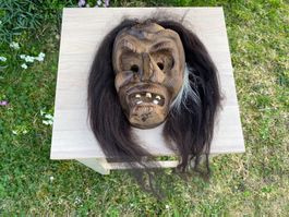 sehr schöne Walliser / Lötschentaler Holzmaske