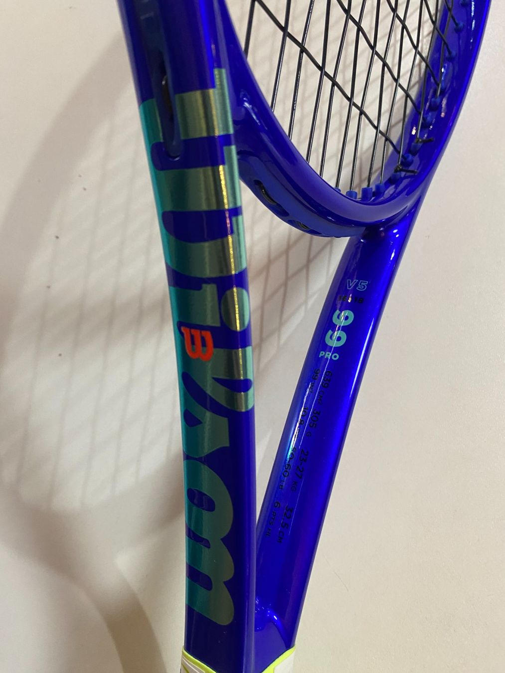 Wilson Racchette: WILSON ULTRA PRO V5.0 GRIP 2 – Nuovo (secondo la descrizione) da lugano venduto da YOYO-TENNIS 1