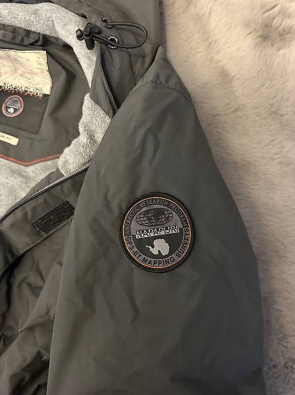 Napapijri Vestes: Napapijri Winterjacke L – D'occasion à Gockhausen par louparent 3