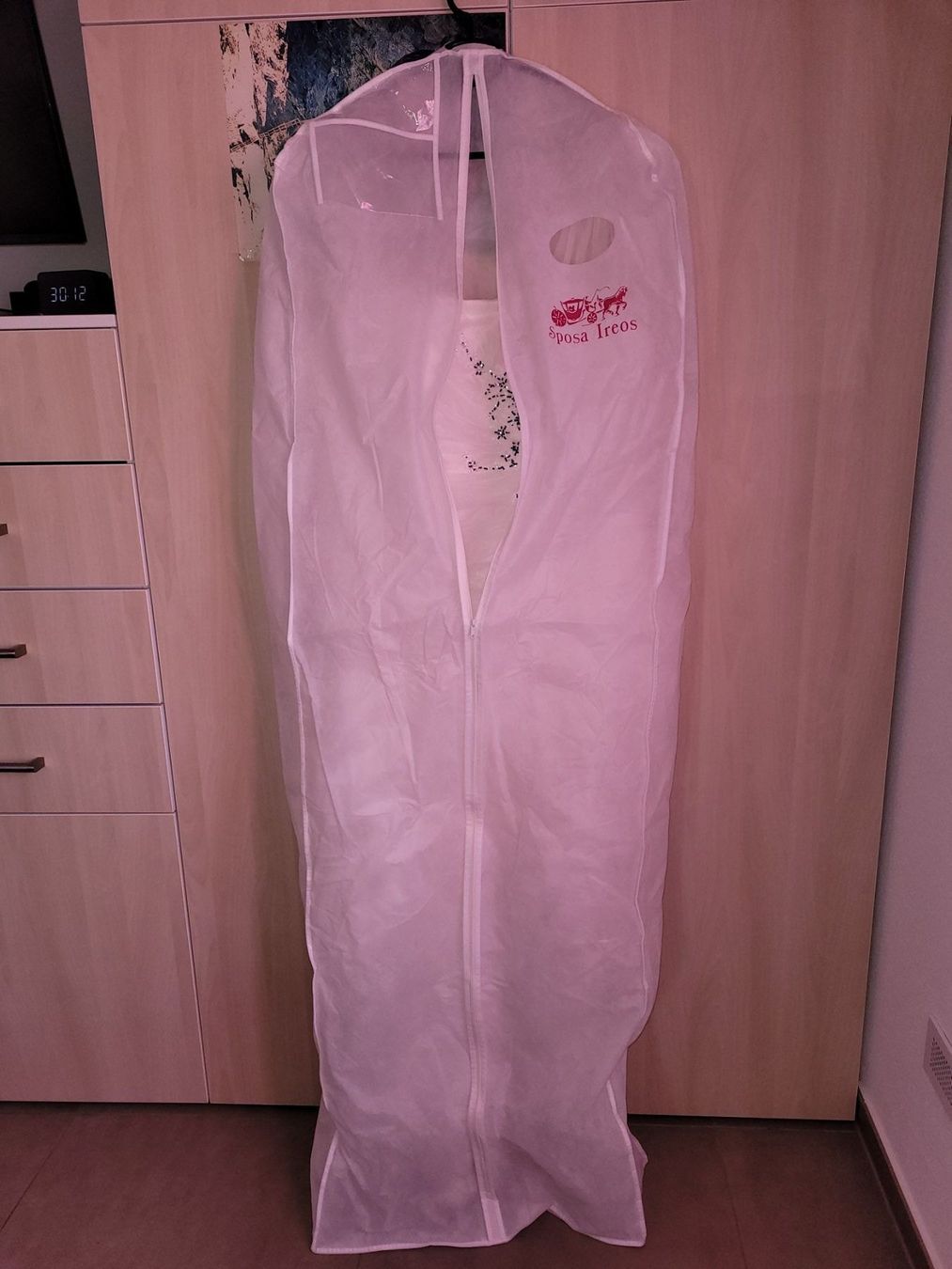 Lots de vêtements: Bellissimo abito da sposa XL – D'occasion à Giubiasco par A.B00 5