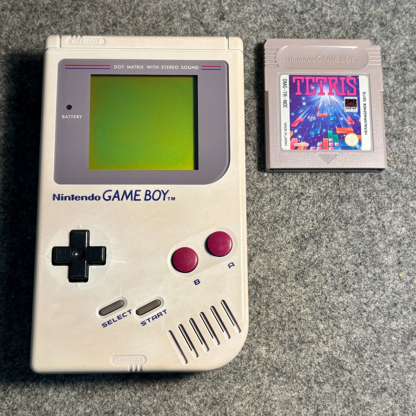 Nintendo Consoles: GameBoy Classic DMG-01 Konsole + Tetris Original – D'occasion à Mollis par GamingCorner