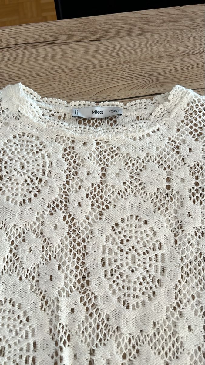 Mango Top: Pull MNG blanc cassé taille M – Nuovo (secondo la descrizione) da La Chaux-de-Fonds venduto da GabrielaKlein