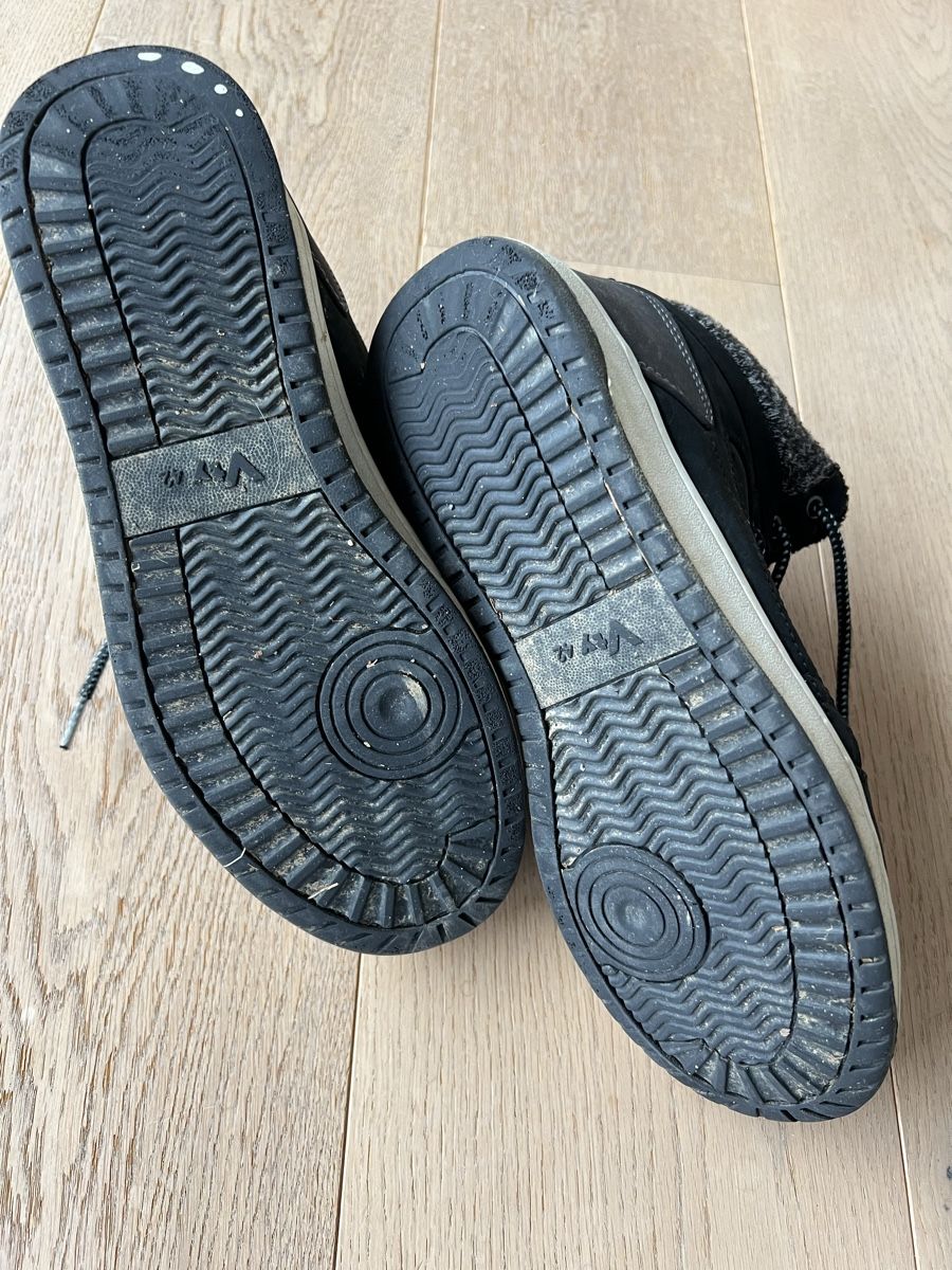 Dosenbach Scarpe da uomo: Winterschuhe Gr. 42 – Usato da Hertenstein AG venduto da Stadtturm 2