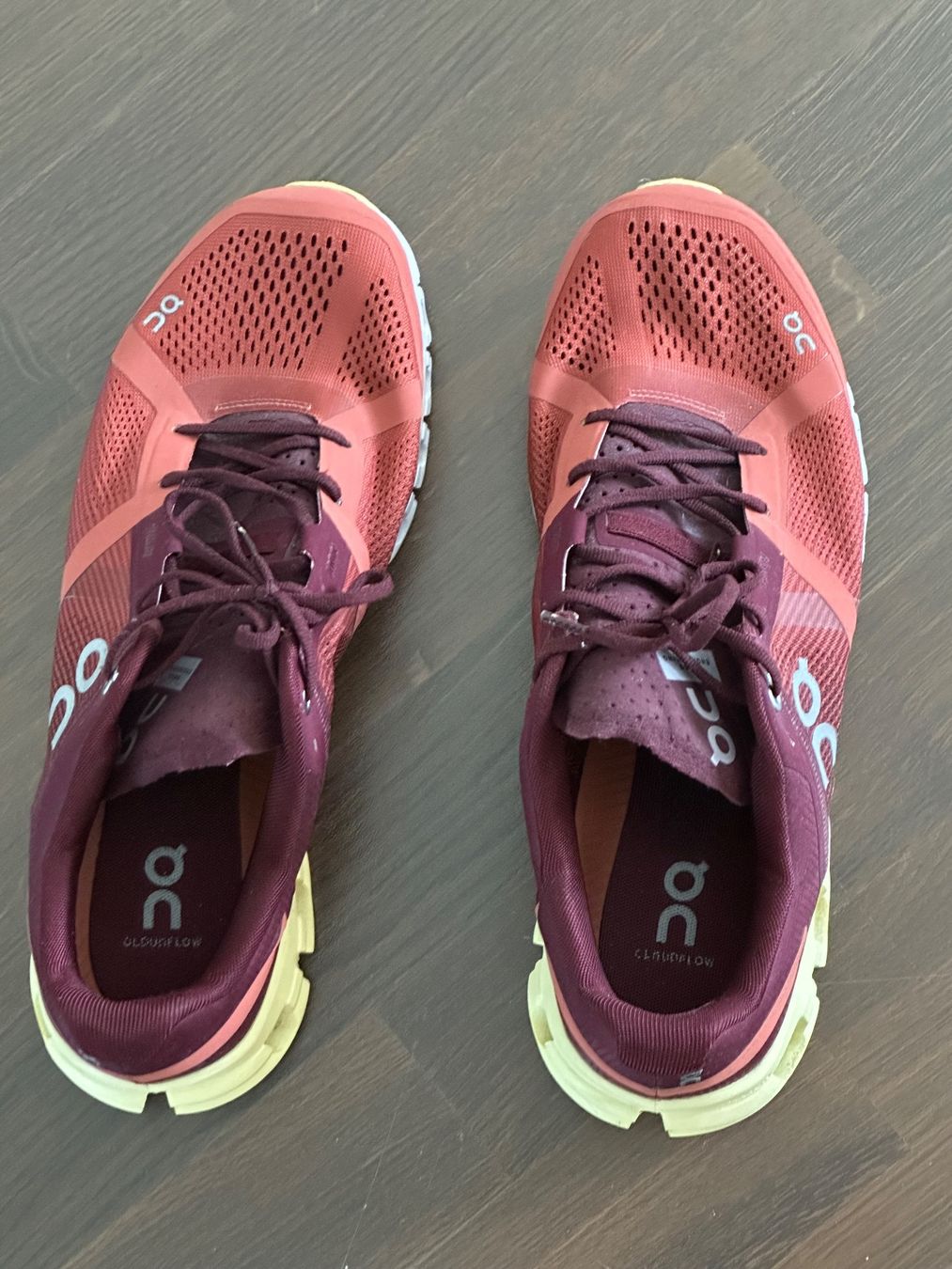 On Scarpe da uomo: Laufschuhe On Cloudflow rot gelb – Usato da Dietikon venduto da Michael_Knight 1
