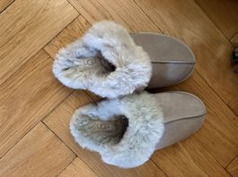 UGG Hausschuhe Damen Grösse 36 wie neue