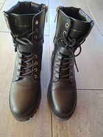 Tommy Hilfiger Damen-Boots schwarz mit goldfarbenen Details