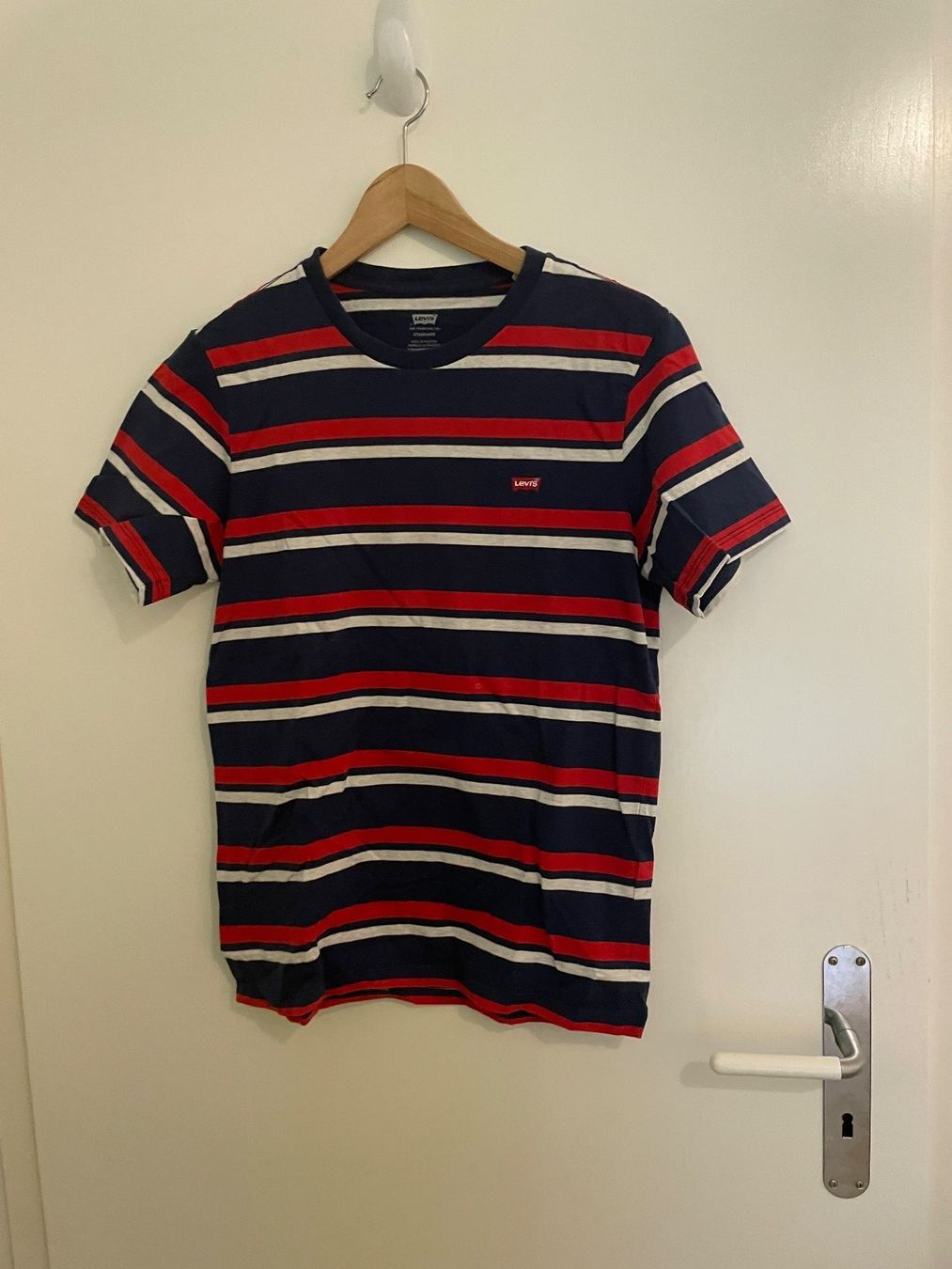 Levi's T-Shirts: Levi's T-Shirt (Grösse S) – Gebraucht aus Zufikon von SULMI02